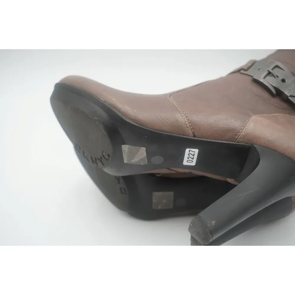 DKNYC Sydney Taupe Light Gray Leather Knee-High High Heeled Boot Size 8.5
